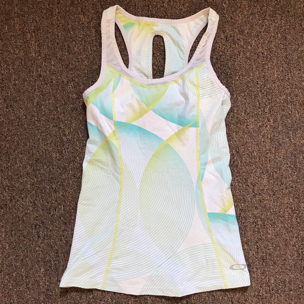 Oakley women’s athletic top